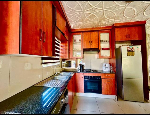 3 BEDROOM HOUSE FOR SALE IN HEATHERVIEW